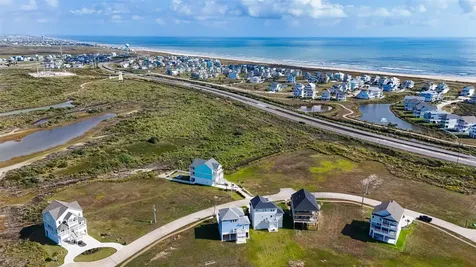 25827 Bay Breeze Drive Galveston TX 77554