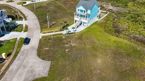 25827 Bay Breeze Drive Galveston TX 77554