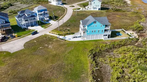 25827 Bay Breeze Drive Galveston TX 77554