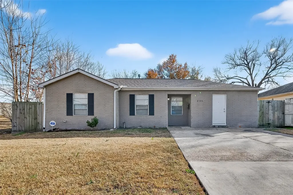 8782 Flossie Mae Street Houston TX 77029