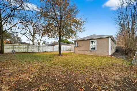 8782 Flossie Mae Street Houston TX 77029