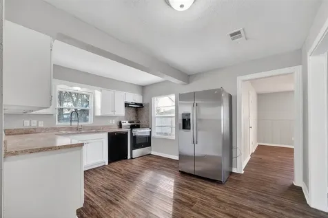 8782 Flossie Mae Street Houston TX 77029