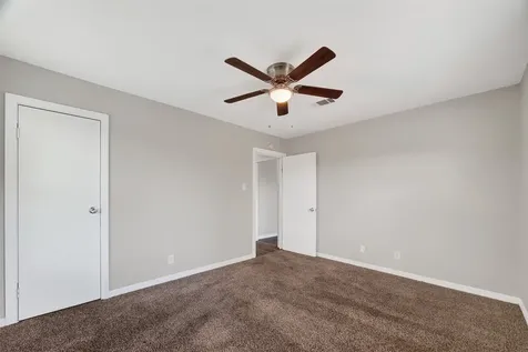 8782 Flossie Mae Street Houston TX 77029