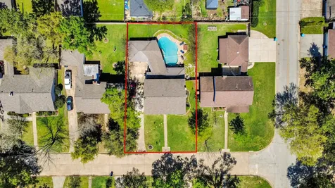 1011 Whitestone Lane Houston TX 77073