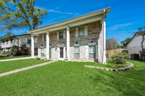 1011 Whitestone Lane Houston TX 77073
