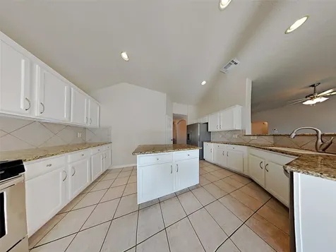 74 Wimberly Way Conroe TX 77385