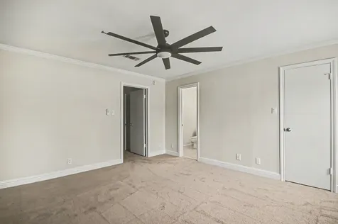 2125 Winrock Boulevard 38 Houston TX 77057