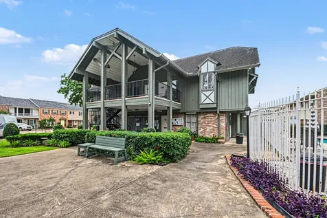 2125 Winrock Boulevard 38 Houston TX 77057