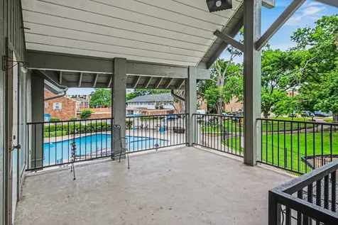 2125 Winrock Boulevard 38 Houston TX 77057