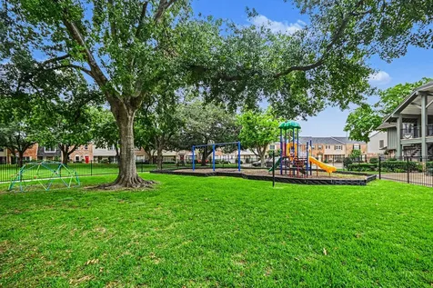 2125 Winrock Boulevard 38 Houston TX 77057
