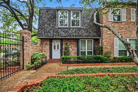 2125 Winrock Boulevard 38 Houston TX 77057