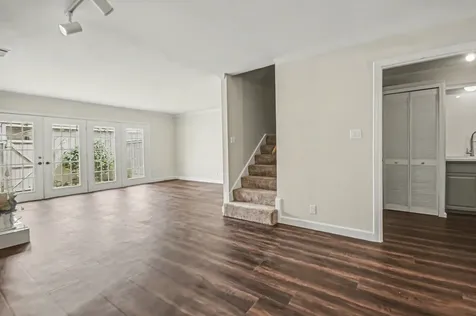 2125 Winrock Boulevard 38 Houston TX 77057