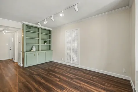 2125 Winrock Boulevard 38 Houston TX 77057