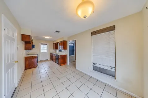 1221 Kitty Street Deer Park TX 77536