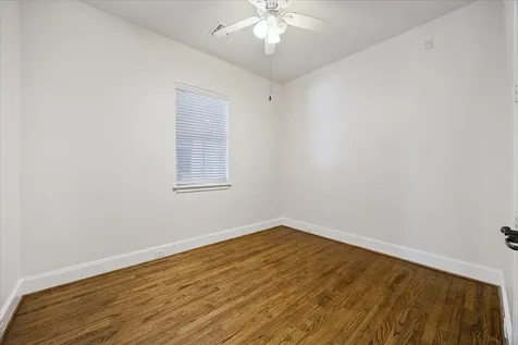 58 Briar Hollow Lane 203 Houston TX 77027