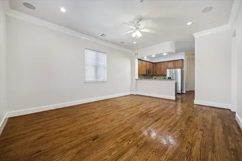 58 Briar Hollow Lane 203 Houston TX 77027