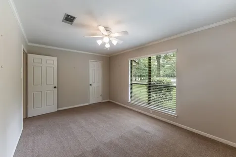 104 Oakview Circle Huntsville TX 77340