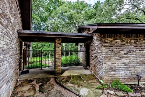 104 Oakview Circle Huntsville TX 77340