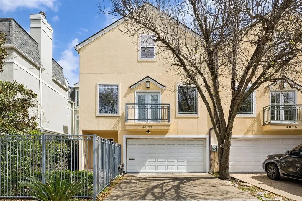 4011 Garrott Street Houston TX 77006