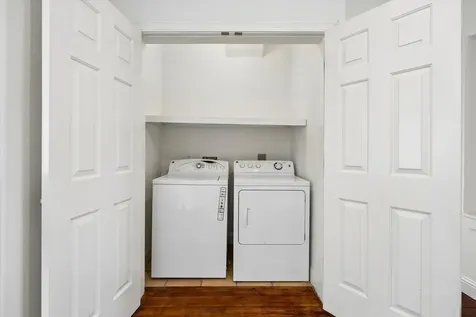 4011 Garrott Street Houston TX 77006