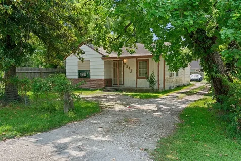 7842 Linda Vista Road Houston TX 77028