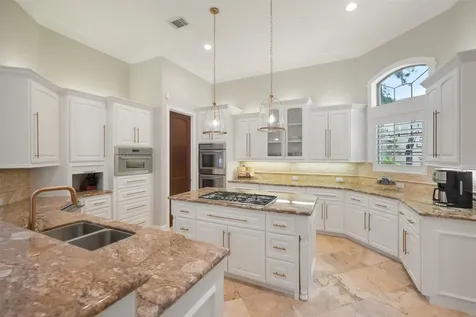 19 Harmony Links Place The Woodlands TX 77382