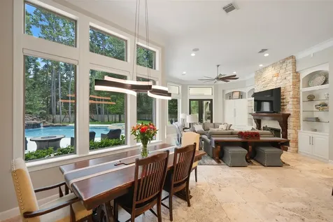 19 Harmony Links Place The Woodlands TX 77382