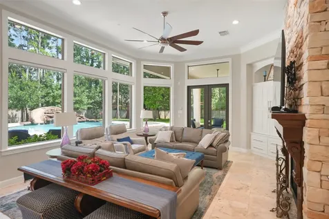 19 Harmony Links Place The Woodlands TX 77382