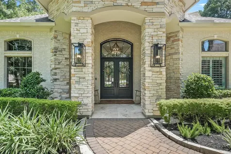 19 Harmony Links Place The Woodlands TX 77382