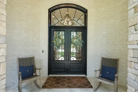 19 Harmony Links Place The Woodlands TX 77382