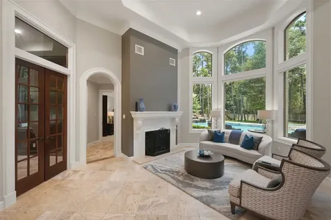 19 Harmony Links Place The Woodlands TX 77382