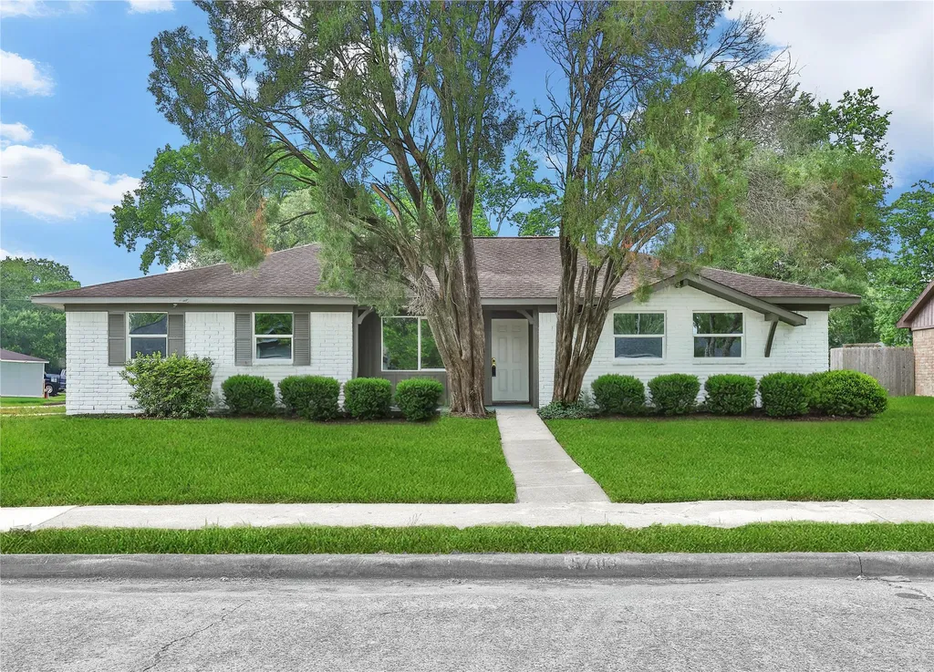 5703 Oakham Street Houston TX 77085