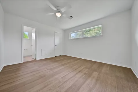 5703 Oakham Street Houston TX 77085