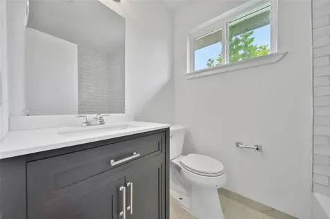 5703 Oakham Street Houston TX 77085
