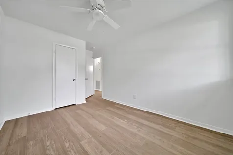 5703 Oakham Street Houston TX 77085