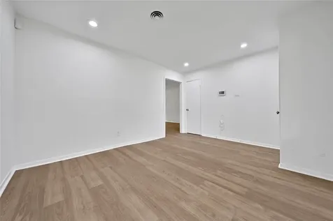 5703 Oakham Street Houston TX 77085
