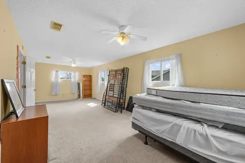 7506 Nightingale Circle Texas City TX 77591