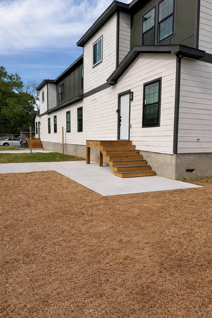 1422 W Willis Street A Alvin TX 77511