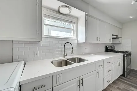 2420 Mcduffie Street 3 Houston TX 77019