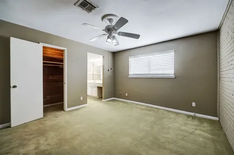 1422 Walnut Bend Lane 1/14 Houston TX 77042