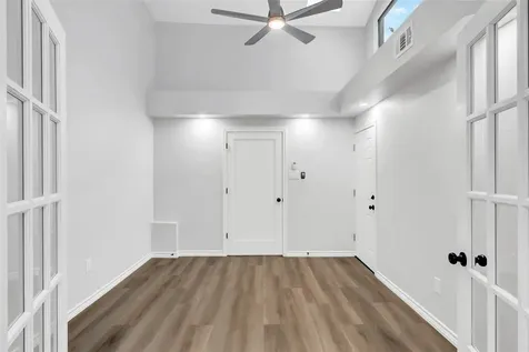 7 Briar Dale Court A Houston TX 77027
