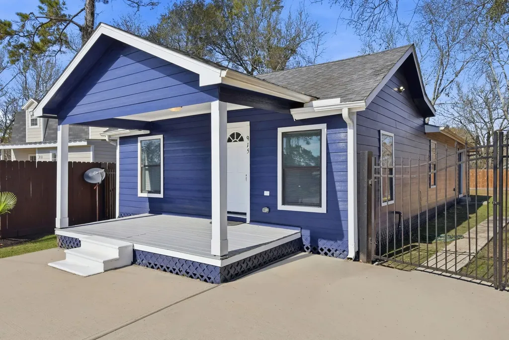 915 Nevell Street Cleveland TX 77327