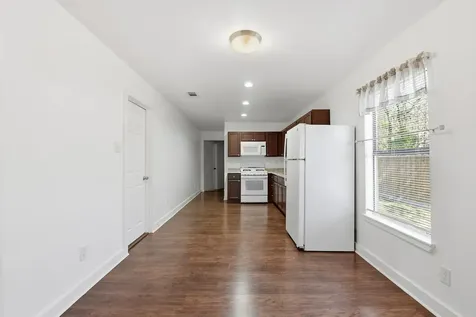 915 Nevell Street Cleveland TX 77327