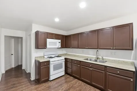 915 Nevell Street Cleveland TX 77327
