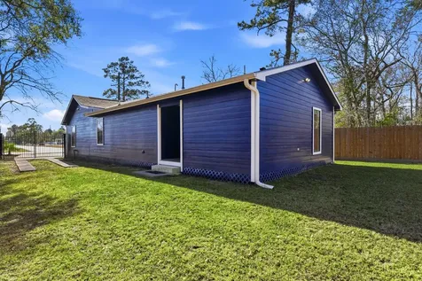 915 Nevell Street Cleveland TX 77327