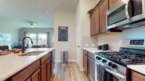 30823 Lake Spur Manor Brookshire TX 77423