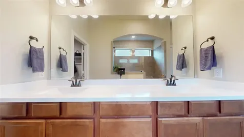 30823 Lake Spur Manor Brookshire TX 77423