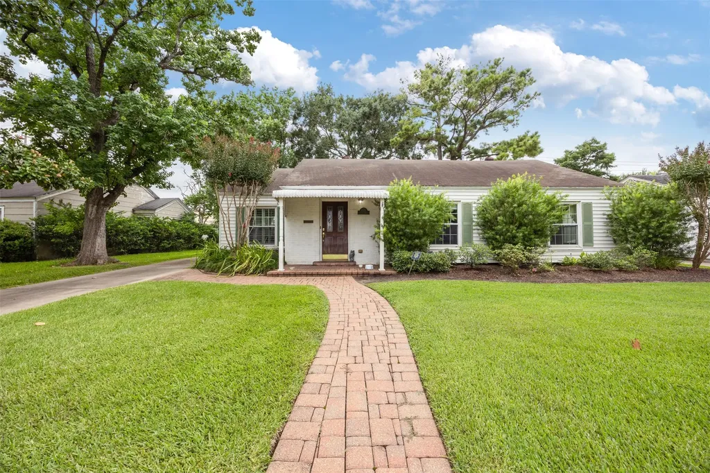 3836 Gramercy Street Houston TX 77025