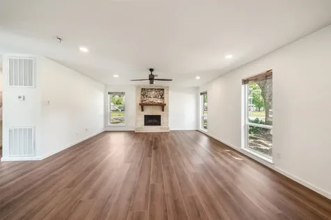15826 Stonehaven Drive Houston TX 77059
