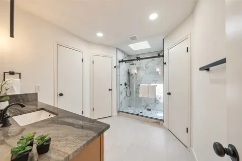 15826 Stonehaven Drive Houston TX 77059